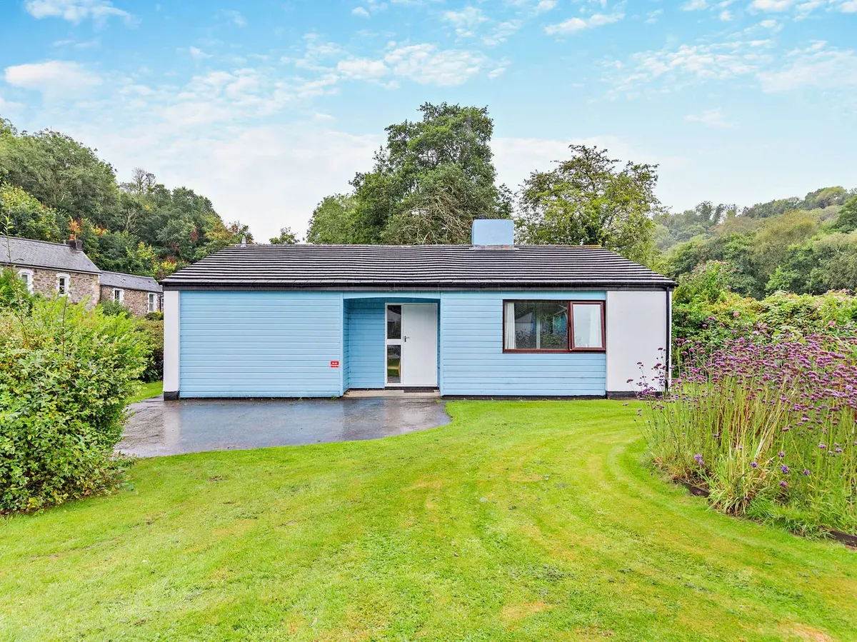 Holiday Homes with Swimming Pools in Cornwall