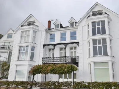 1 St Catherines Court