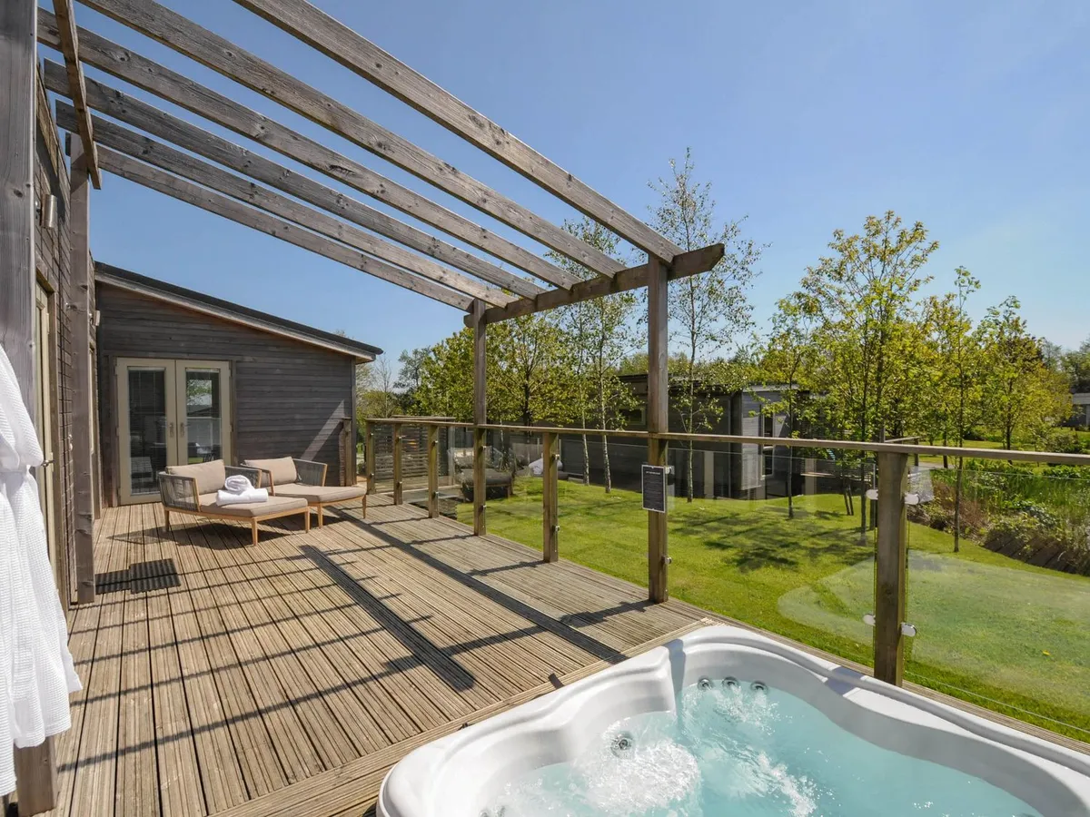 11 Meadow Retreat