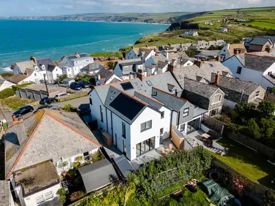 12 Tintagel Terrace