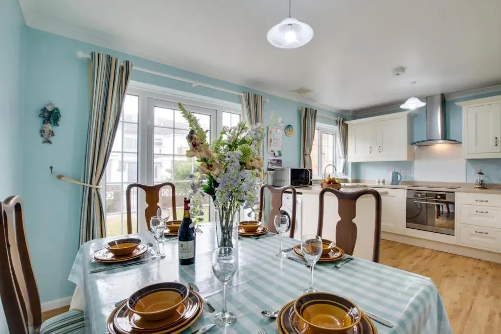 3 Bed in Portreath oc-pc054