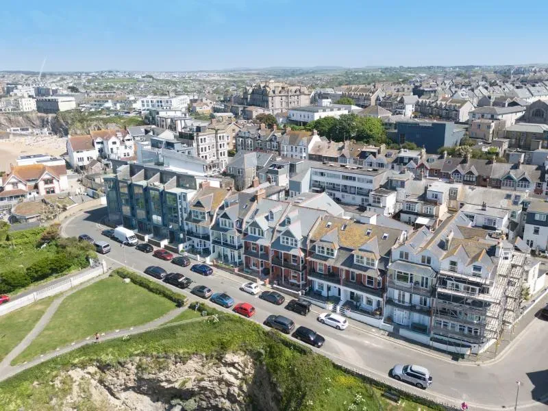 Cottages with Hot Tubs in Newquay