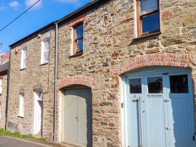 3 The Old Cornstore