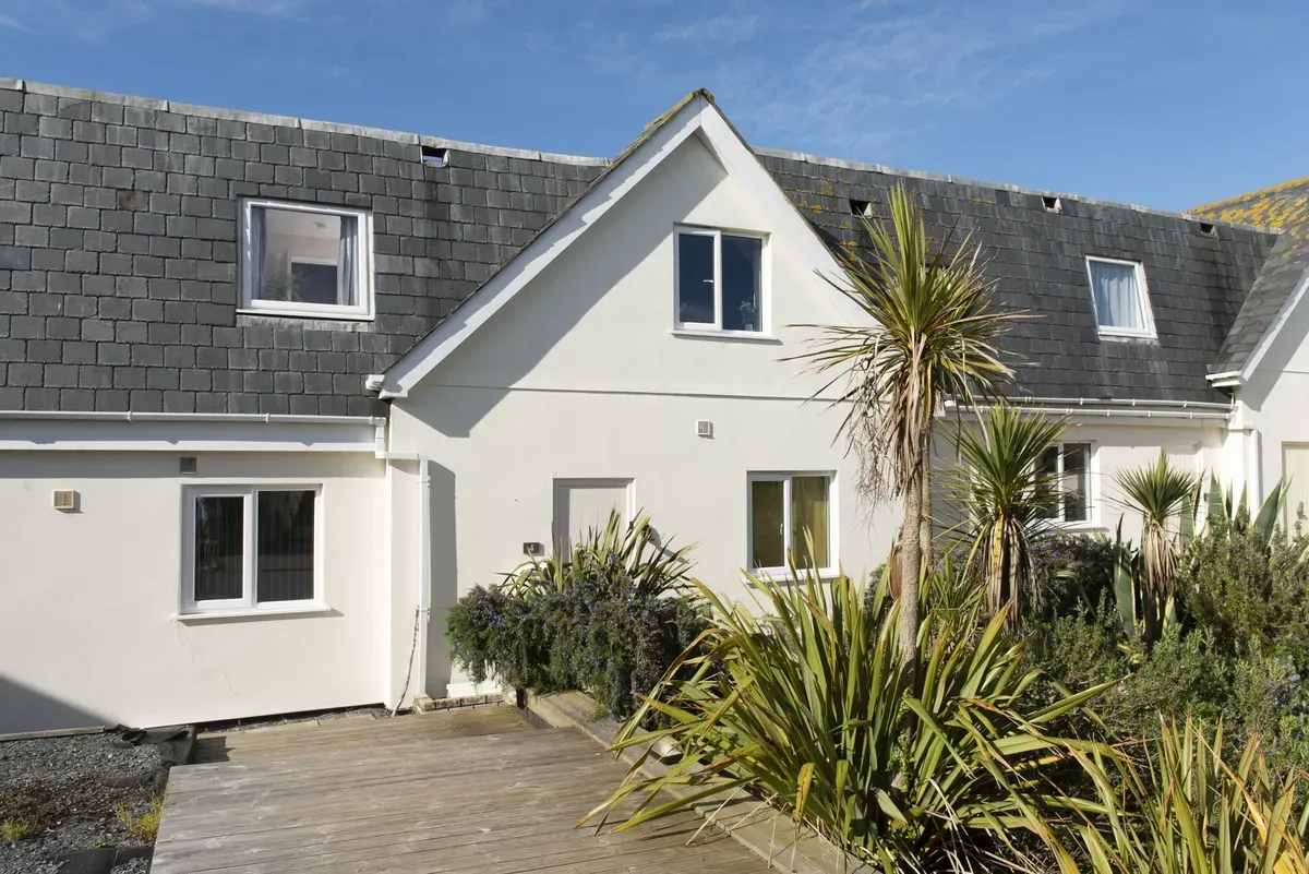4 Glendorgal Sands