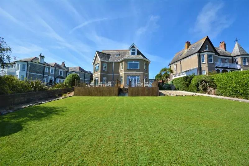 5 Pentyre House