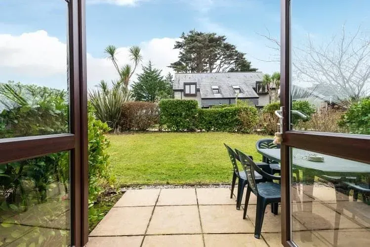 55 Upper Maen Cottage