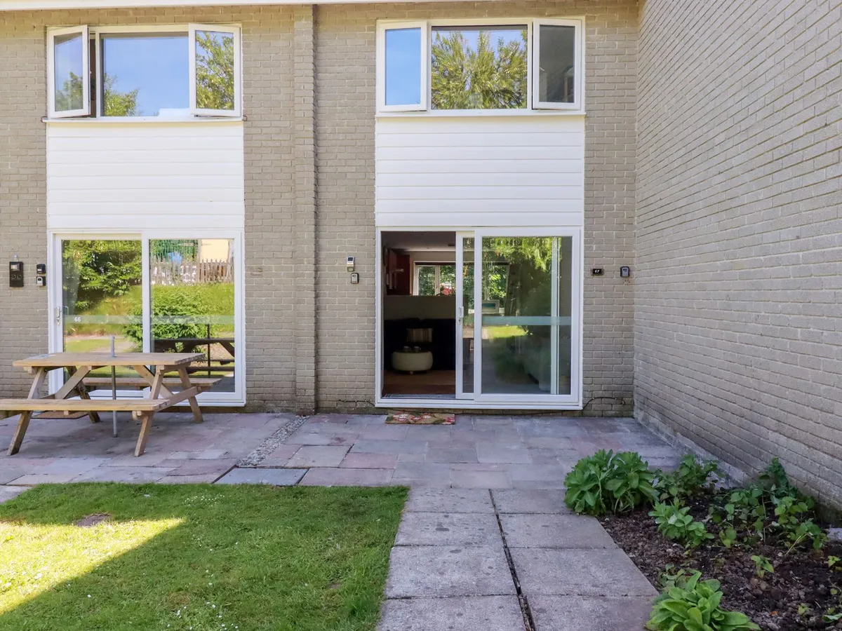 67 Manor Villas