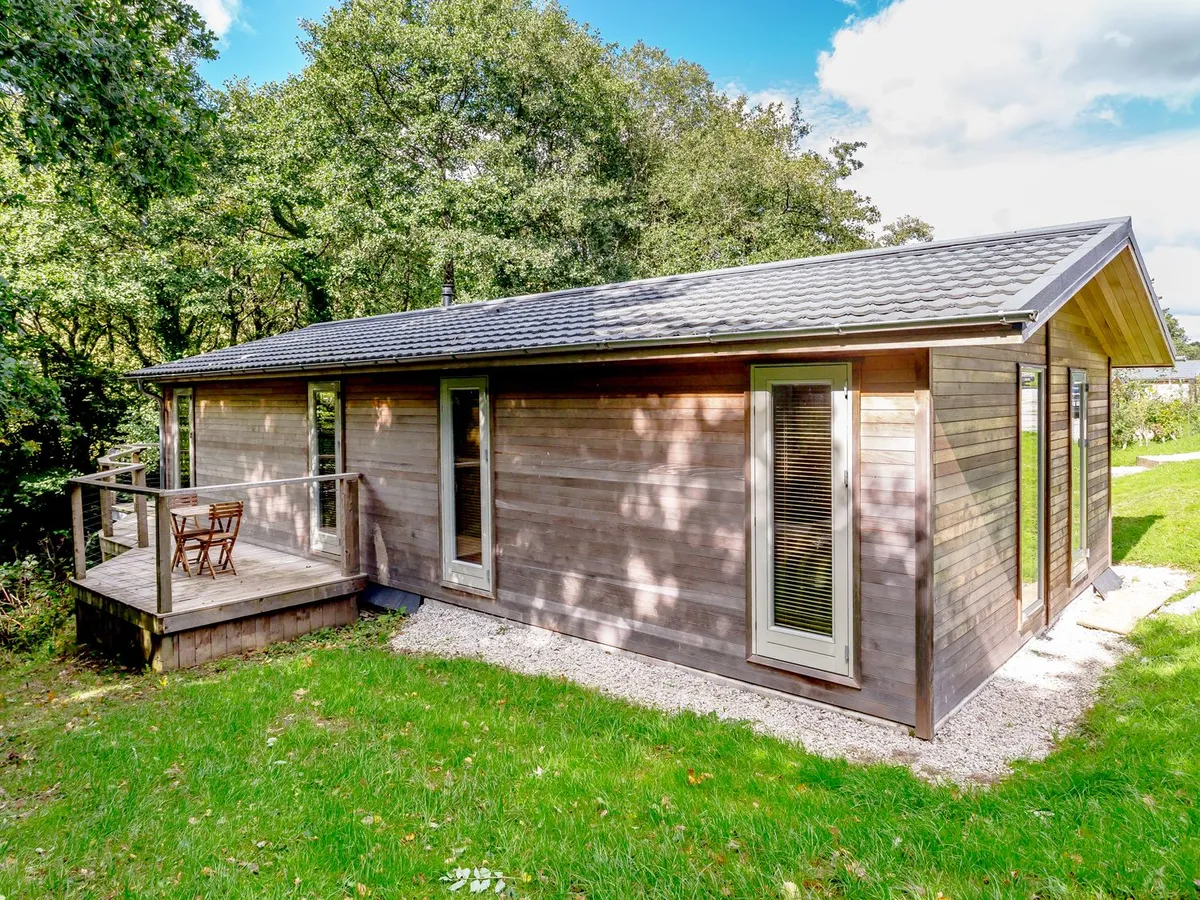 8 Streamside
