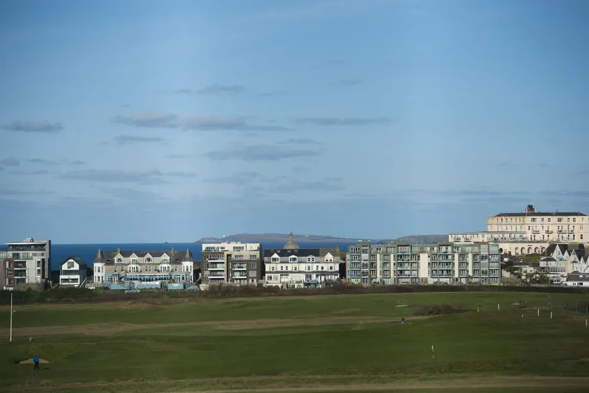 Fistral Lookout, Ocean 1
