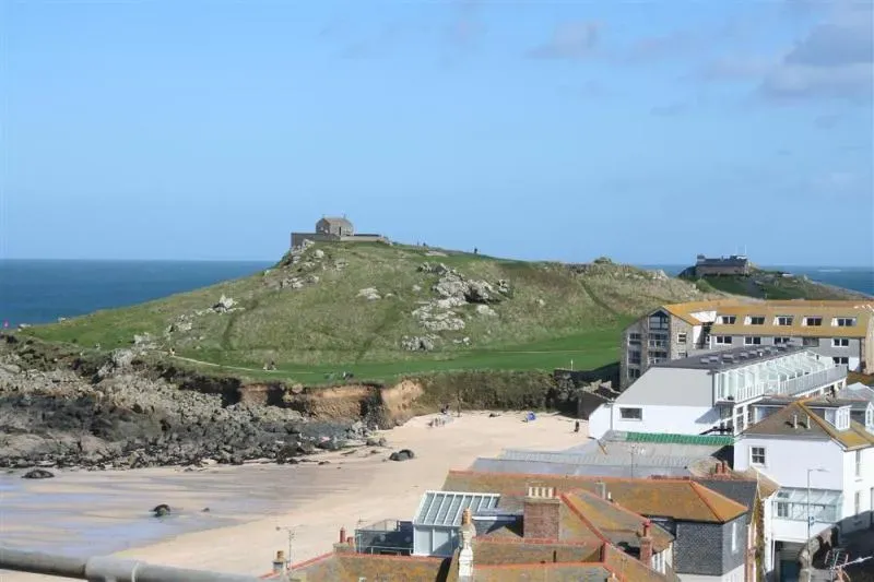 Flat 1 Porthmeor Apartments