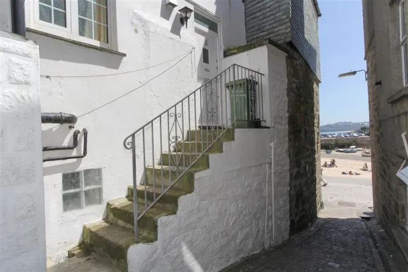 Flat 2 Chy Rosewarne