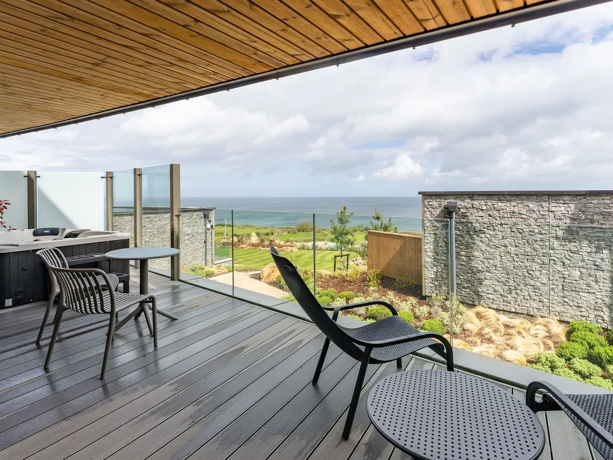 Garden Hot Tub, Hidden St Ives