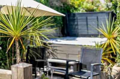 Harbours Reach Fowey