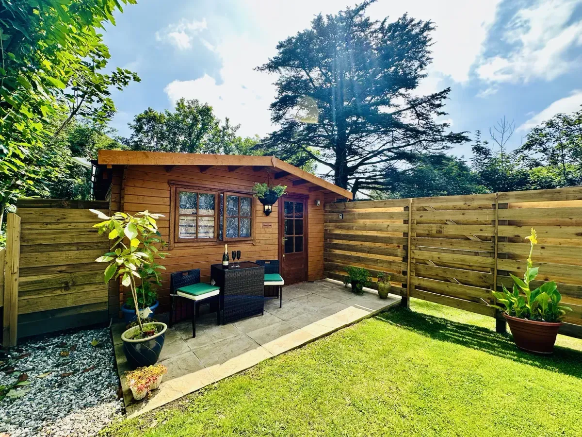 Harvey's Lodge