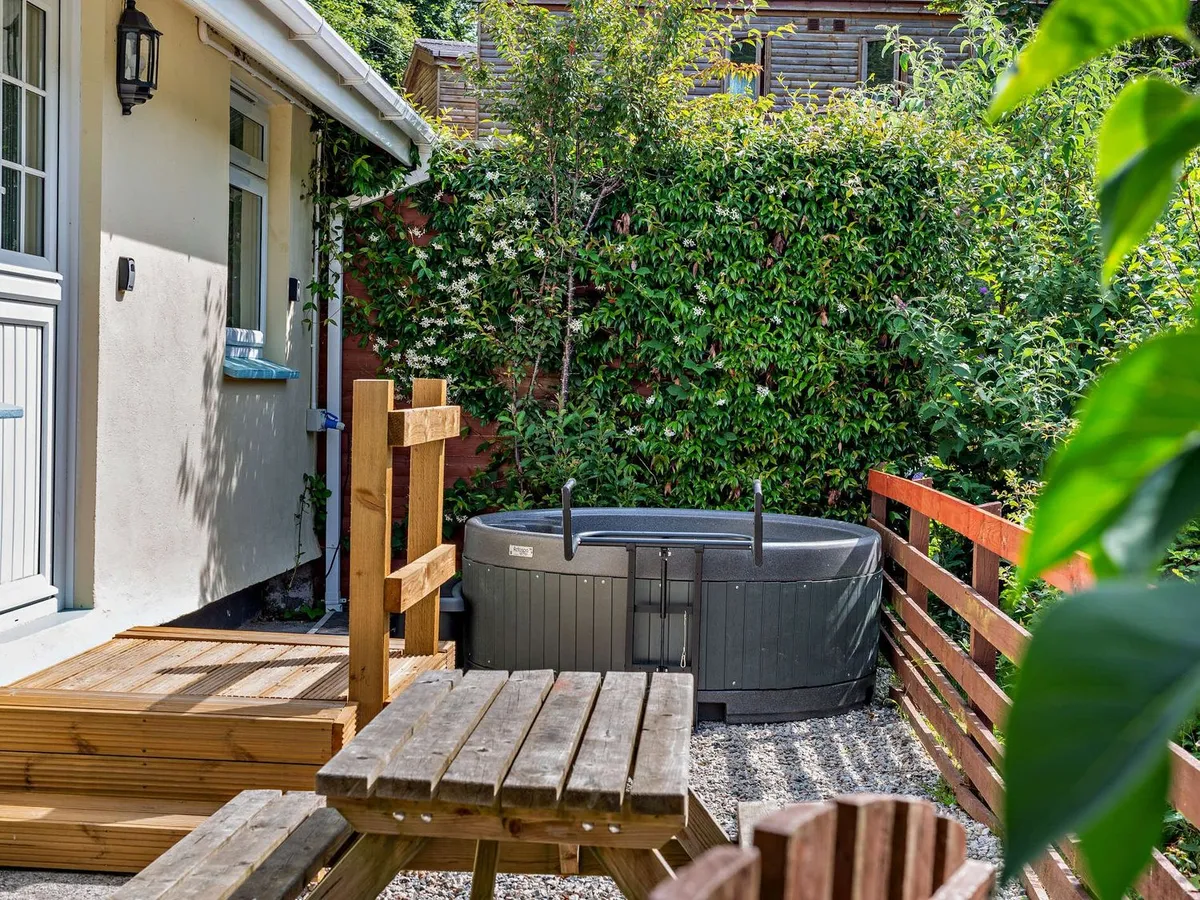 Kernow Nook Spa (Pet)