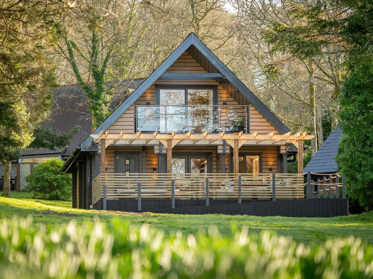 Lowarth Lodge Spa Pet