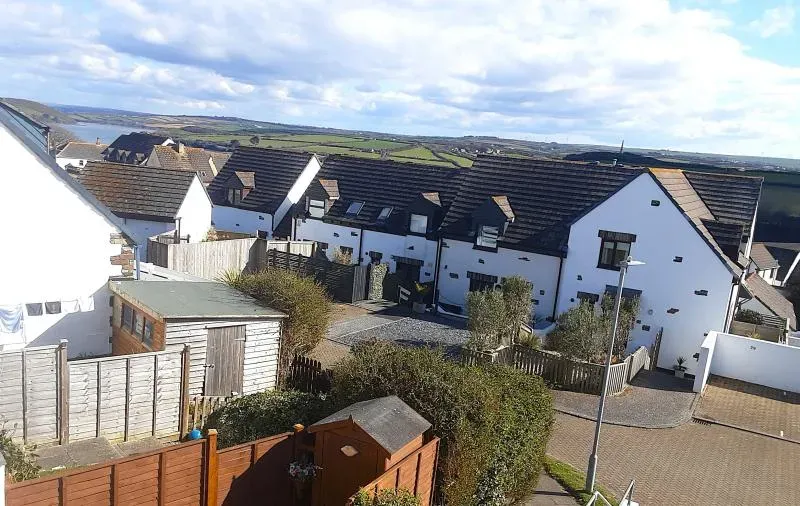 Lowen Cottage