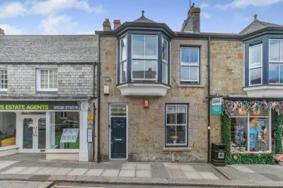 Meneage House Helston