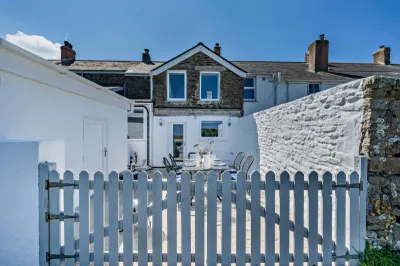 Pendeen Watch Cottage