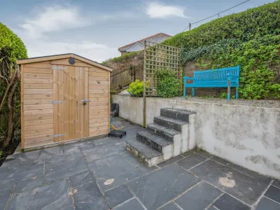 Providence House Polruan