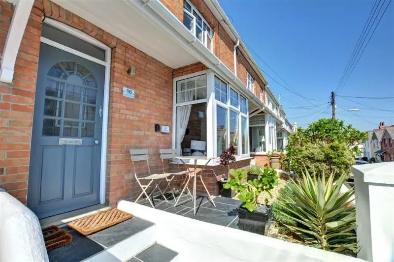 Samphire House