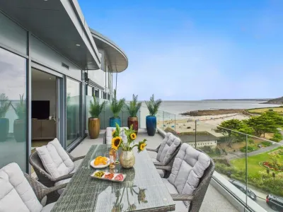 Skydeck at The Liner, St Ives Sea Views