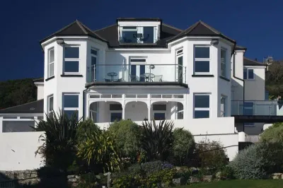 St Georges Lemain Garden Apts