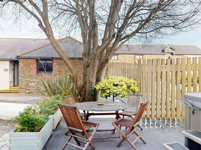 Summerleaze Cottage 2 Spa
