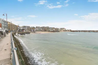 Sunnyside Street An Pol