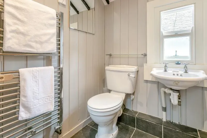 The Cot St Peters Street