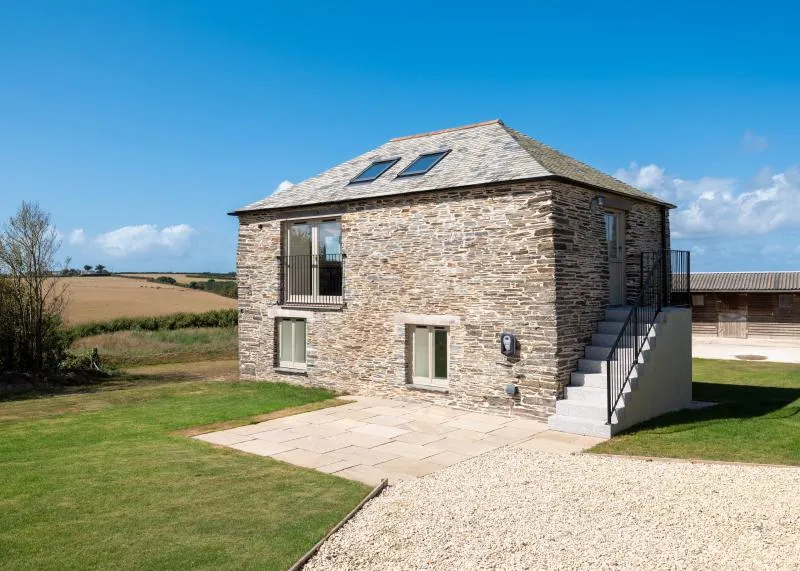 The Granary Trenearne Farm