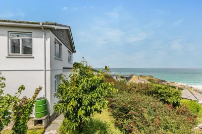 Trecarrack Carthew Way