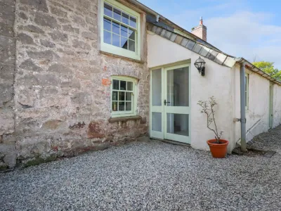 Trevarthian Farm (Annex)