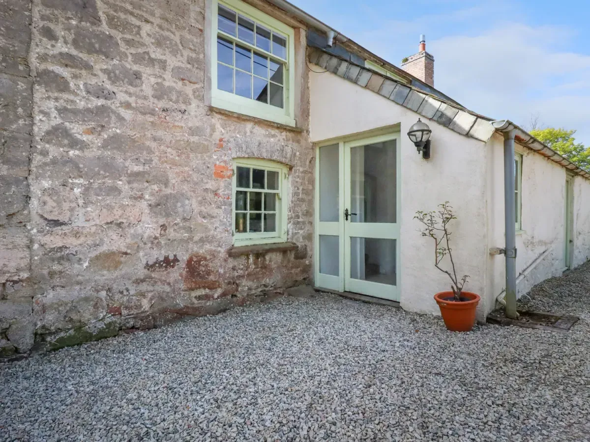 Trevarthian Farm (Annex)