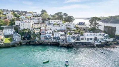 Waters Edge Cornwall