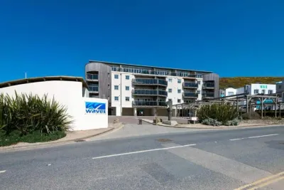 Waves Apartments